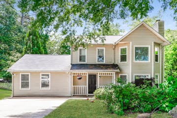 3618 Chinaberry Ln Snellville, GA 30039